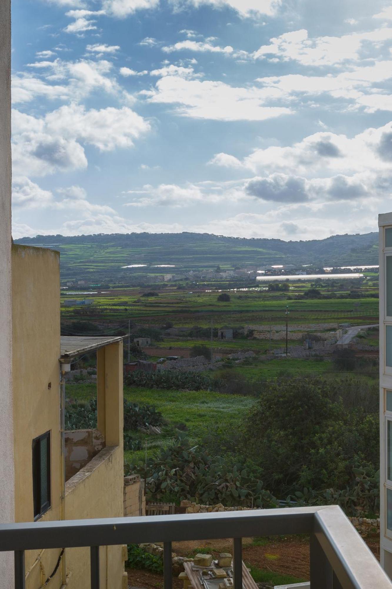 North Side Apartment 1 L-Imgarr Exterior foto